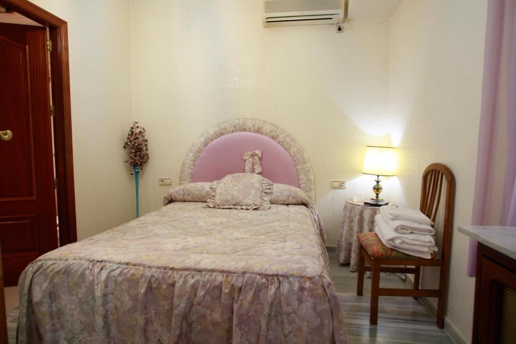 Hostal Jimenez Azuaga الغرفة الصورة